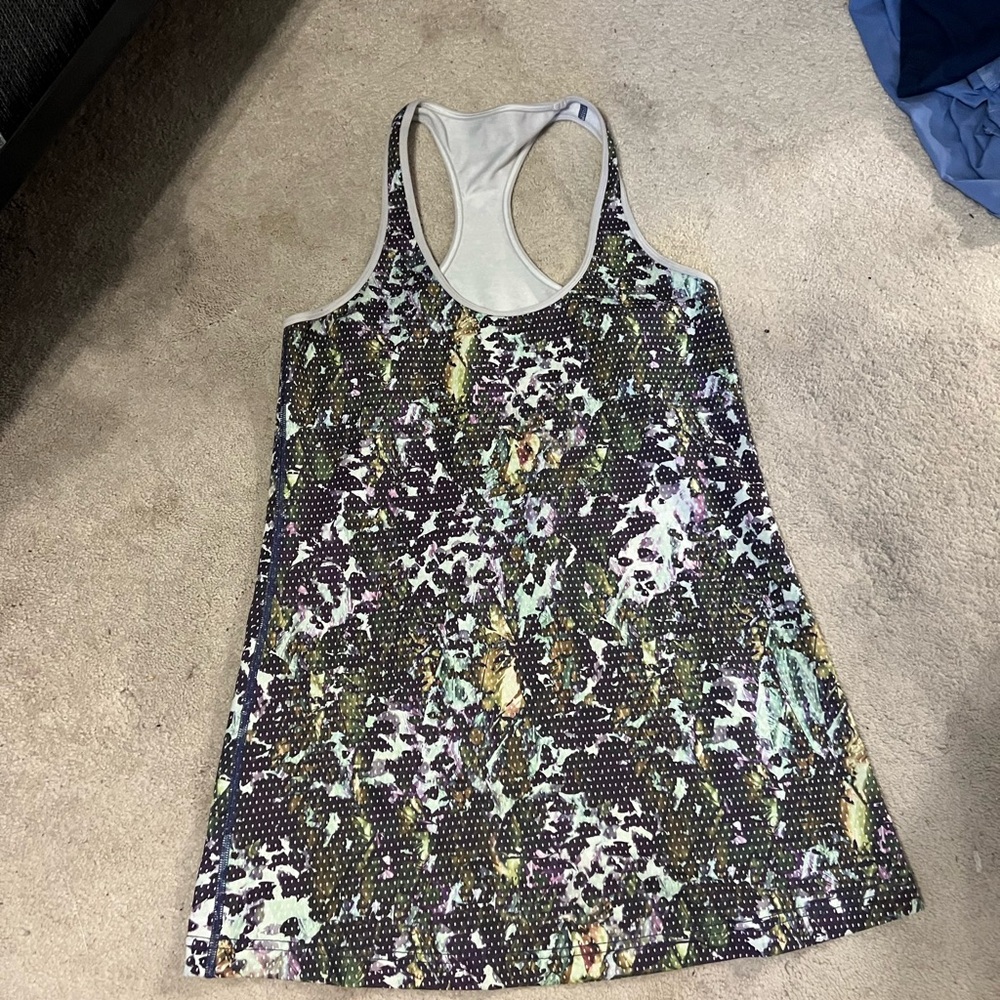 Lulu Tank
